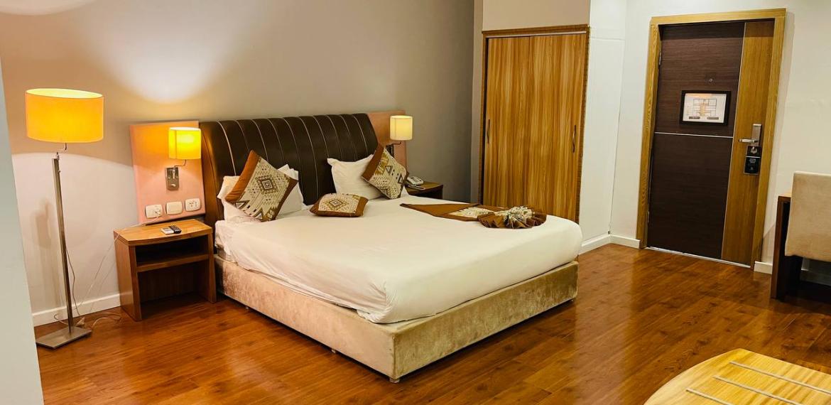 Deluxe Rooms